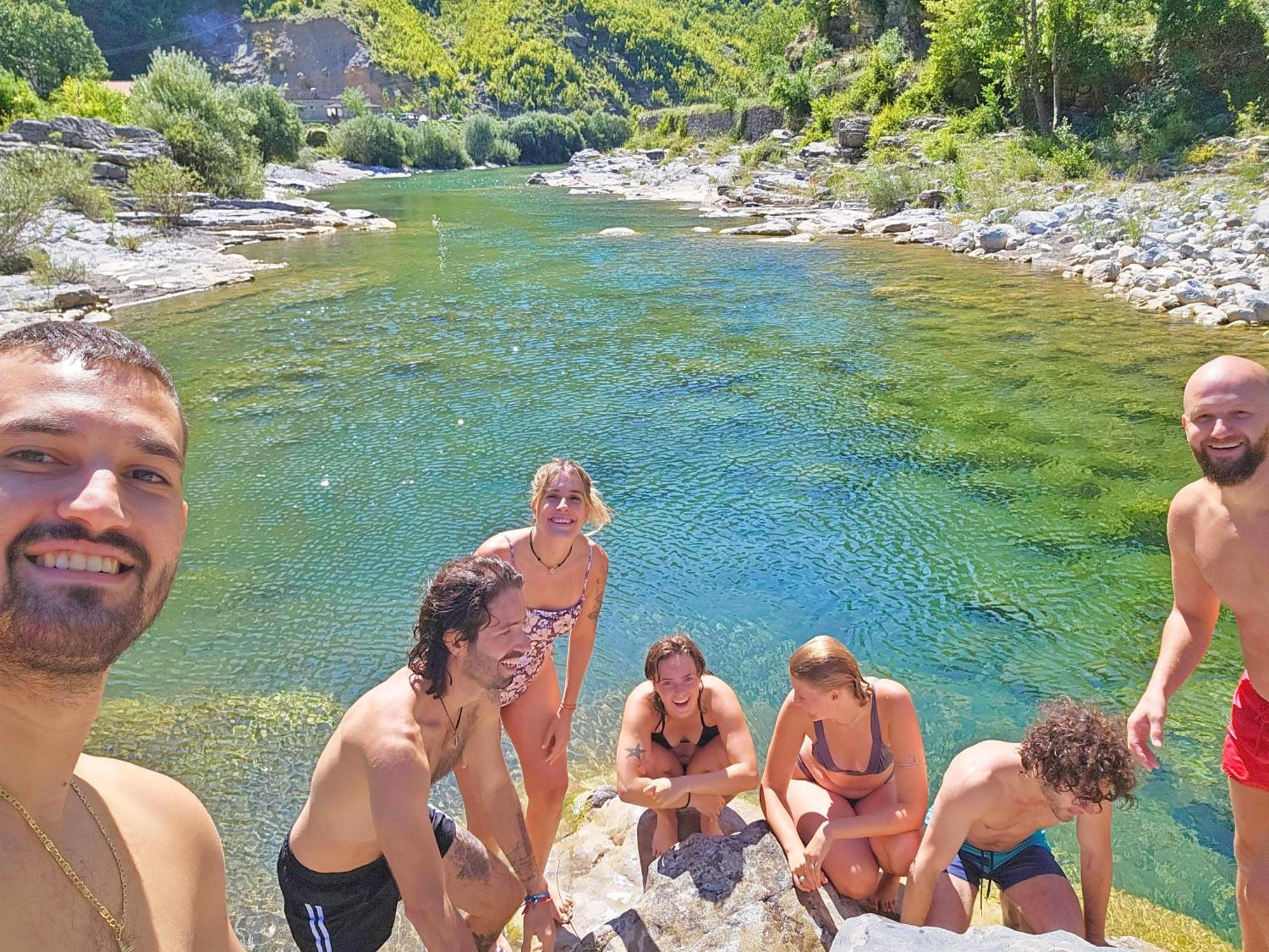 Shkodra Hostel & Day Tours מראה חיצוני תמונה
