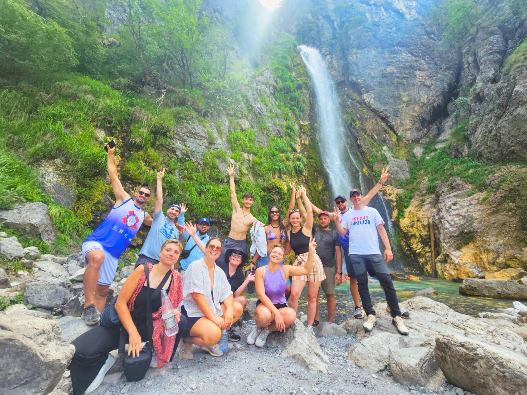Shkodra Hostel & Day Tours מראה חיצוני תמונה